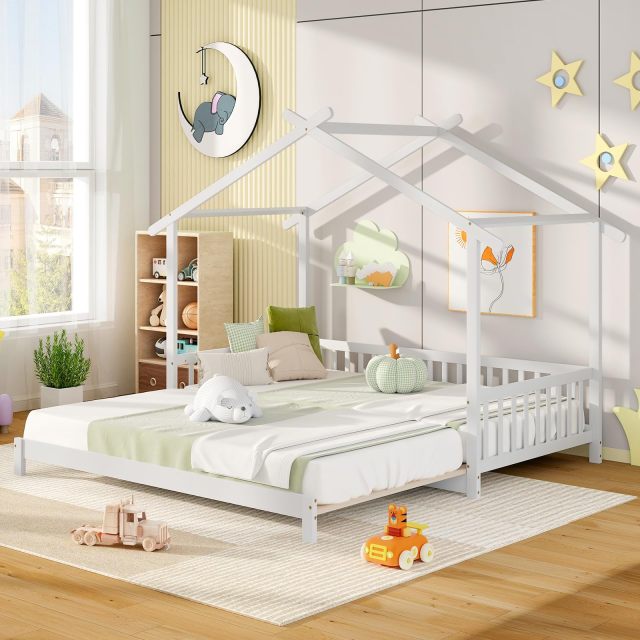 KOMFOTT Wood Extendable House Bed